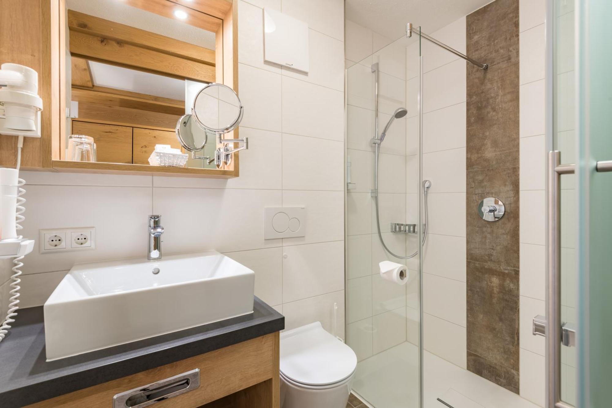 Hotel Post Bach  Δωμάτιο φωτογραφία