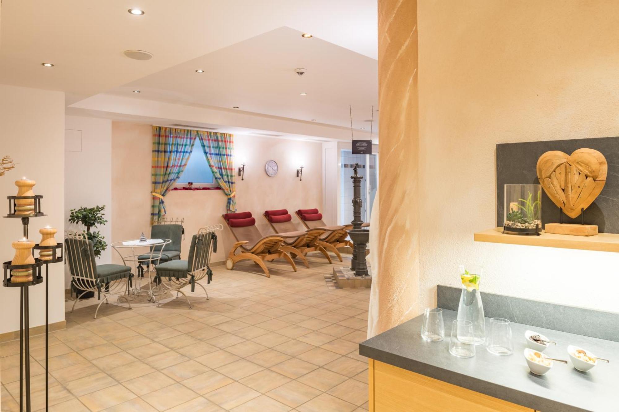 Hotel Post Bach  Εξωτερικό φωτογραφία